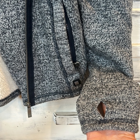 Bench super soft sherpa lined zip front jacket coat Womens S  EUC - Picture 11 of 11